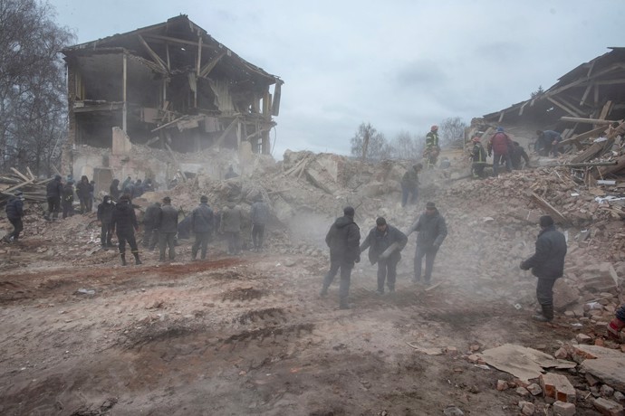 FOTO: Město Sumy je v troskách. – stránka 1477
