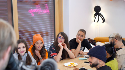 FOTO: Prý dělá z influencerů reality show Like House 2 nemožné lidi.