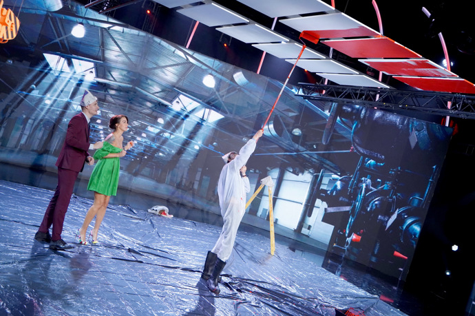 FOTO: Hanychová s bratrem v show Můj muž to dokáže. – stránka 2863