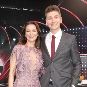 Ale slušelo jí to. Šaty stály 75 tisíc korun.