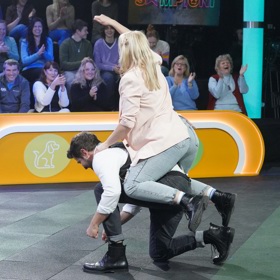 V pořadu řádí jako divá.