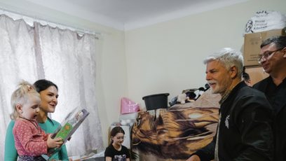 FOTO: Petr Pavel v Dnipru navštívil nemocnici.