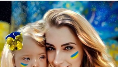 FOTO: Liza s maminkou na archivní fotce.