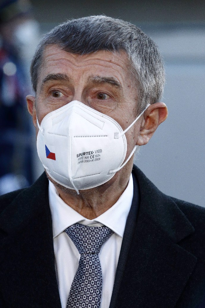 FOTO: Andrej Babiš po jednání s prezidentem Milošem Zemanem v Lánech, 26. dubna 2021. – stránka 1368