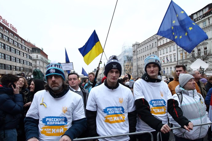 FOTO: Demonstrující na Václavském náměstí. – stránka 1511