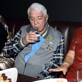 Jiří Krampol se dobře bavil. 