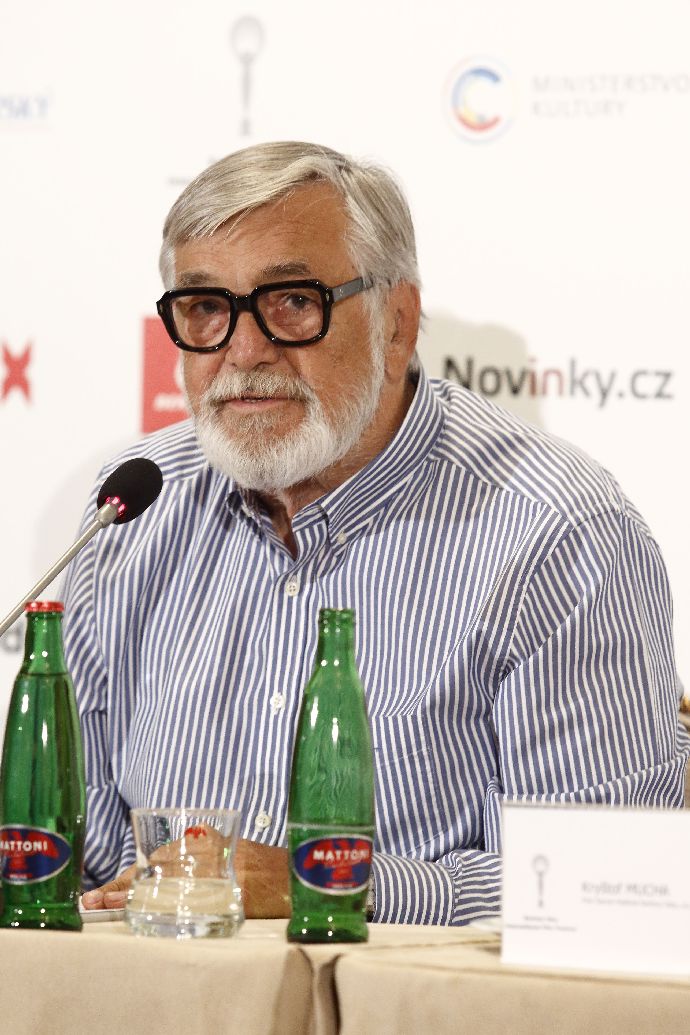 Foto k tématu Jiří Bartoška – stránka 904