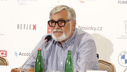 FOTO: Bez Jiřího Bartošky si nikdo festival ve Varech neumí představit.