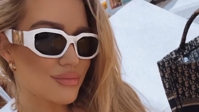 FOTO: Dominika Myslivcová utekla na svátky a sluníčkem. Těhotná blondýnka vyrazila do Spojených arabských emirátů.