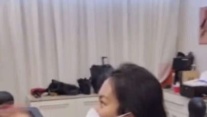 FOTO: S dlouhými vlasy se na nějakou dobu musela rozloučit.