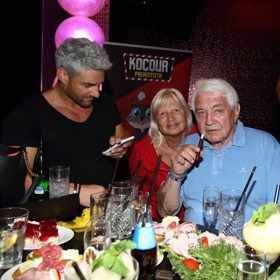 Na křtu videoklipu organizace Zachraň život z.s. se objevil třeba i Jiří Krampol. 