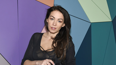 FOTO: Agáta Hanychová v roli fotografky.