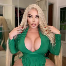 V Turecku si nechala udělat zákrok, při kterém jí byl přiškrcen žaludek.