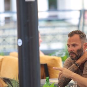 Oba se dobře bavili.