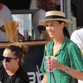 Monika a Martin působí jako idylický pár a jinak tomu nebylo ani na karlovarské kolonádě. 