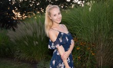 Tanečnice Denisa Grossová.