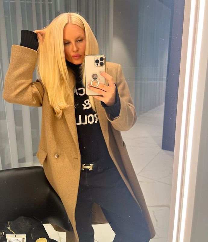 FOTO: Česká modelka Simona Krainová. – stránka 676
