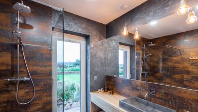 FOTO: Koupelna vypadá náhodou moc dobře.