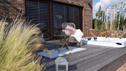 FOTO: Součástí domu je samozřejmě bazén.