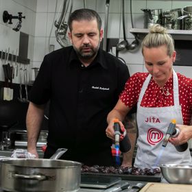 U Radka Kašpárka v restauraci bylo pěkně horko.