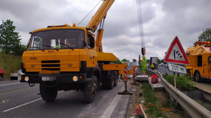 FOTO: Nehoda na D1. – stránka 259
