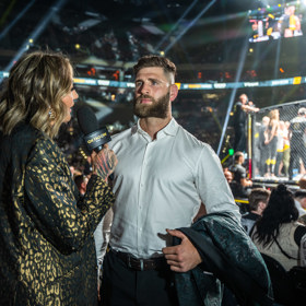 Jiří „BJP“ Procházka dává rozhovor na večeru Oktagonu