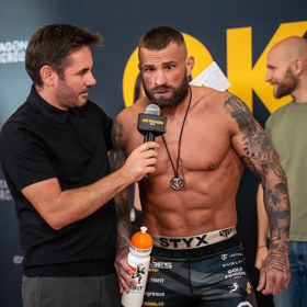 Vémola je hvězdou Oktagonu. 