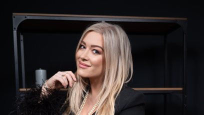 FOTO: Dominika Myslivcová se v pořadu Extra Host rozpovídala o těhotenství nebo o své kariéře, díky které se 7 let potýkala se stalkingem.