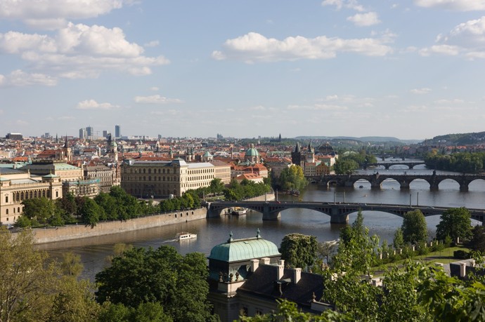 FOTO: Praha. – stránka 1621