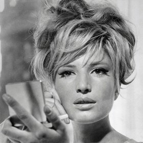 Zznámá je především z filmů Michelangela Antonioniho.