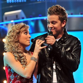 Dominika Stará zpívala v show duet s Denisem Lachem.