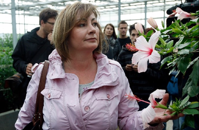 FOTO: Manželka prezidenta republiky Ivana Zemanová nepatří k nejstylovějším prvním dámám. – stránka 23