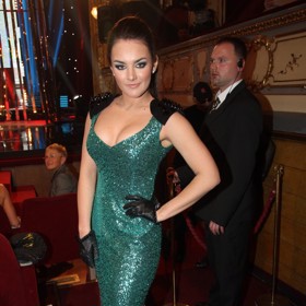 Ewa Farna na Slavících v roce 2012.