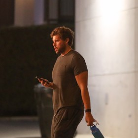 Syn Arnolda Schwarzeneggera tráví spoustu času v posilovně.