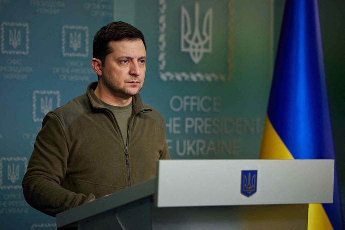 FOTO: Takhle vypadal Zelenskyj v únoru 2022. – stránka 640