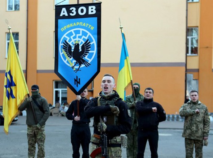 FOTO: Dobrovolníci praporu Azov v Ivano-Frankivsku. – stránka 449