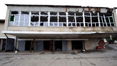FOTO: Okolí Chersonu je totálně zničené.
