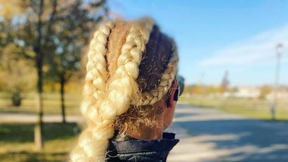 FOTO: Simona se pochlubila účesem ze všech stran.