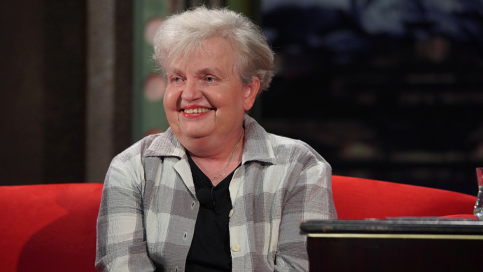 FOTO: Dana Drábová v Show Jana Krause. – stránka 57