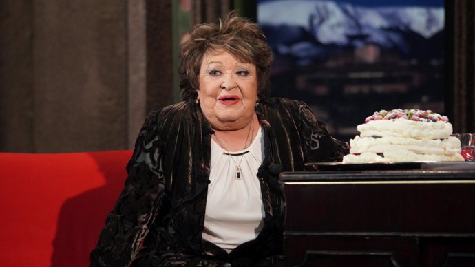 FOTO: Bohdalová měla na mále. – stránka 744