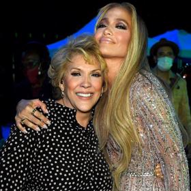 Svoji krásu podělila po mamince Guadalupe.