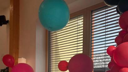 FOTO: Agáta Hanychová pozdravuje z vily Like House.