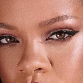 Jak se Rihanna prezentuje na Instagramu.