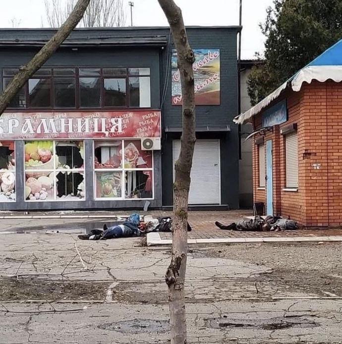 FOTO: Na ulicích jsou mrtvá těla. – stránka 1449