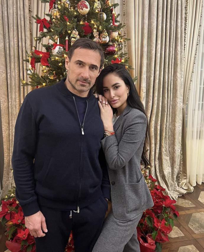 FOTO: Ukrajinský poslanec Igor s dcerou Violettou. – stránka 1294