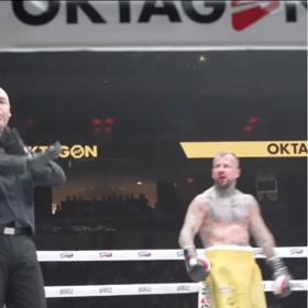 Marpo s ukončením zápasu nesouhlasil. 