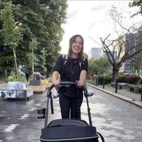 Vysmátá Tereza Voříšková s dcerkou Mirou.