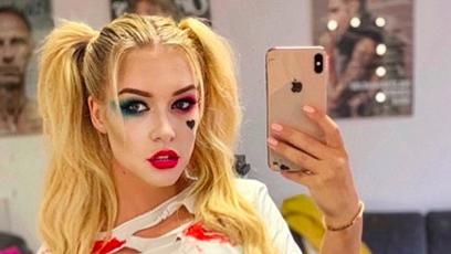 FOTO: Nejhlubší výstřihy Dominiky Myslivcové