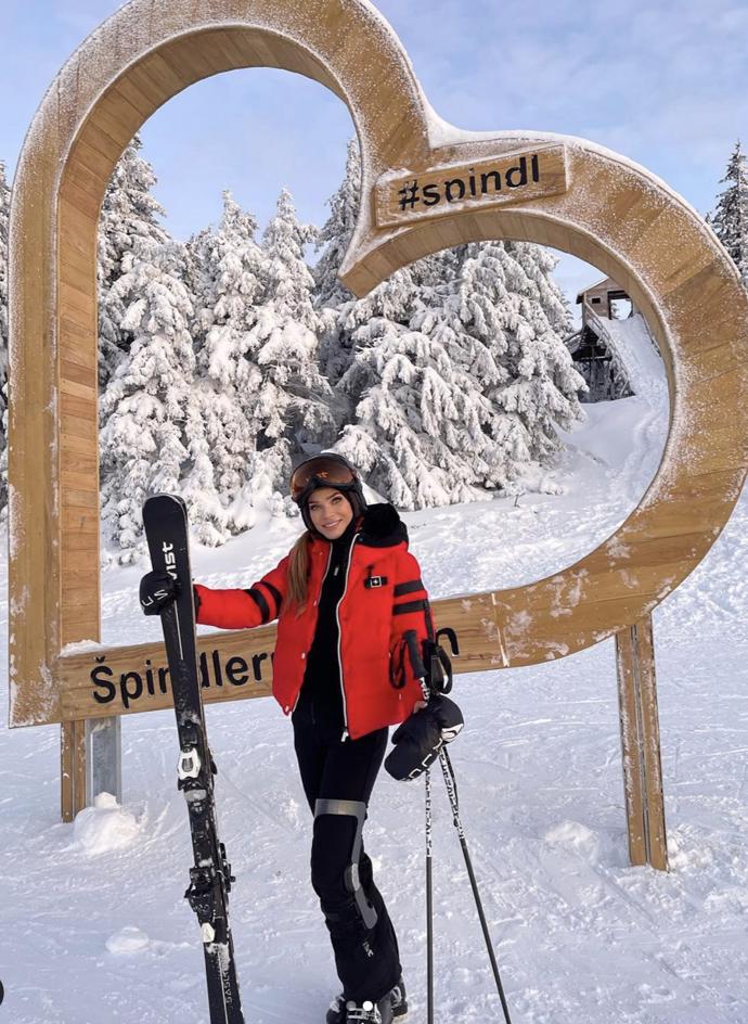 FOTO: Andrea Verešová ve Špindlu. – stránka 673
