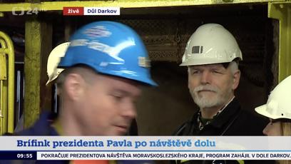 FOTO: Petr Pavel v dole Darkov.